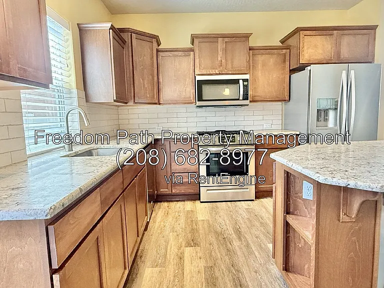 6622 N Cornwall St — Photo 9