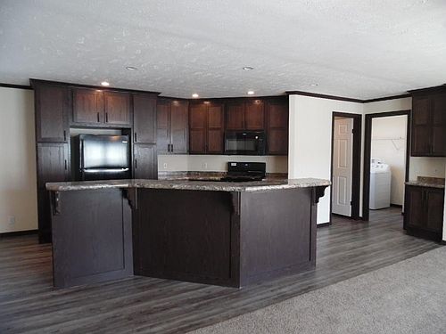 3rd image of 28678 Parkview