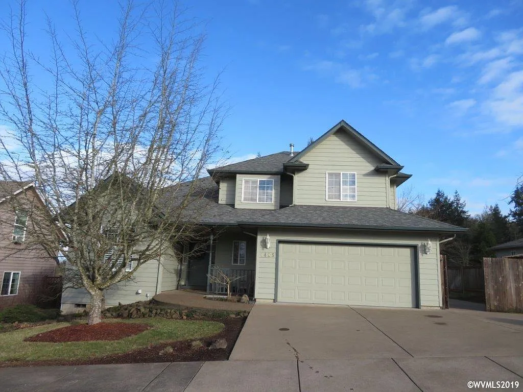 1485 NW Penny Ln photo 1