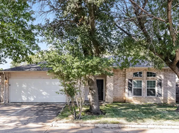 2908 Forest Creek Dr, Fort Worth, TX 76123