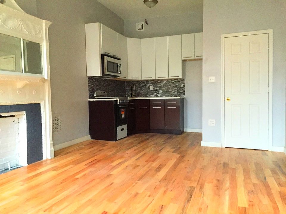 1st image of 1367 Dean St APT 202