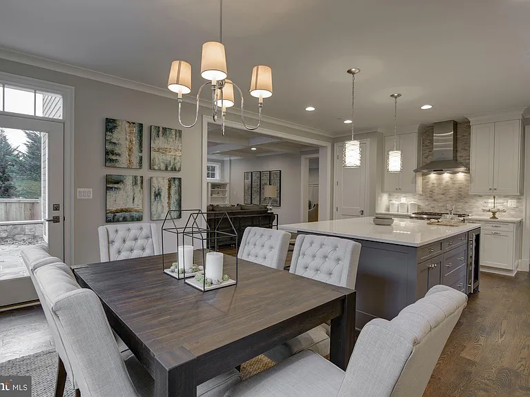 5700 Tanglewood Dr — Photo 16