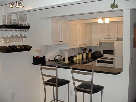 Kitchen W/Granite Countertops