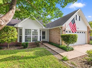 4577 Castlewood Ln, Niceville, FL 32578