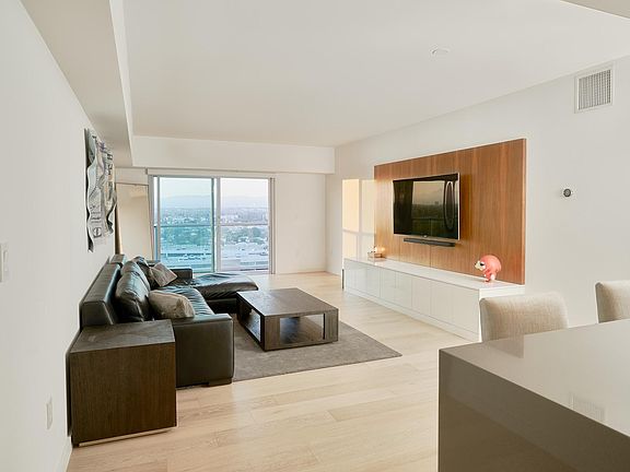 2nd image of 13700 Marina Pointe Dr Unit 1118