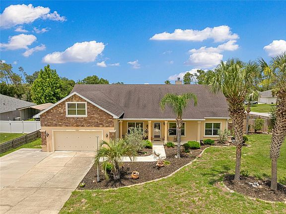 3rd image of 4505 SW 106th Pl