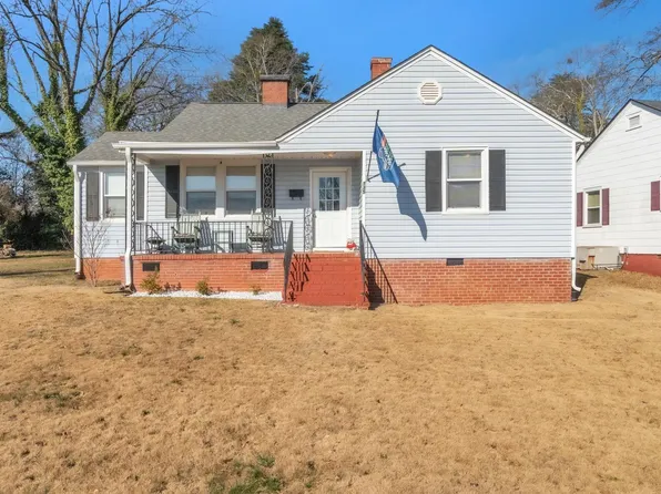 735 Duncan Park Dr, Spartanburg, SC 29306