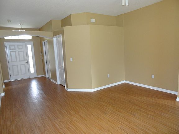 5th image of 24623 Siena Dr