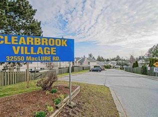 32550 Maclure Rd #201, Abbotsford, BC V2T 4N3