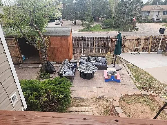 514 Pinecone Dr — Photo 3