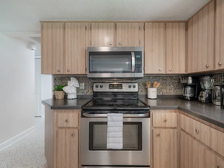 14626 Wildwood Dr — Photo 31