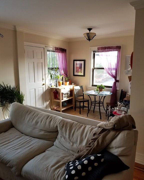 1st image of 3111 24th Ave #2