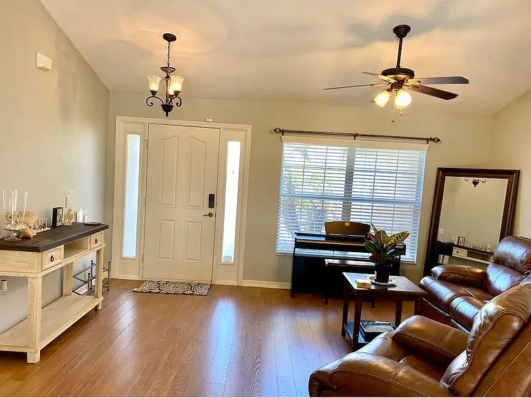12401 Kerman Ct — Photo 13