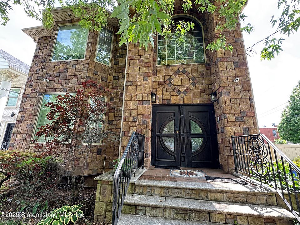 1st image of 48 Macfarland Ave