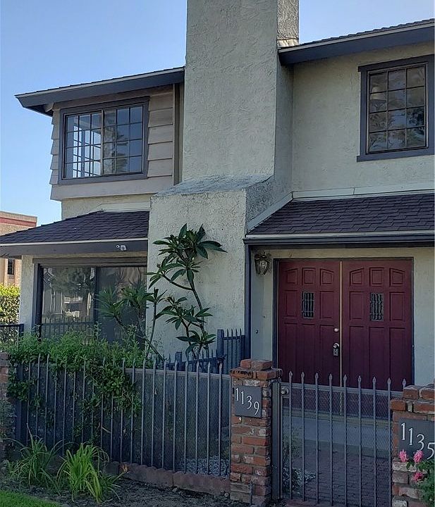 1st image of 1139 Highland Ave