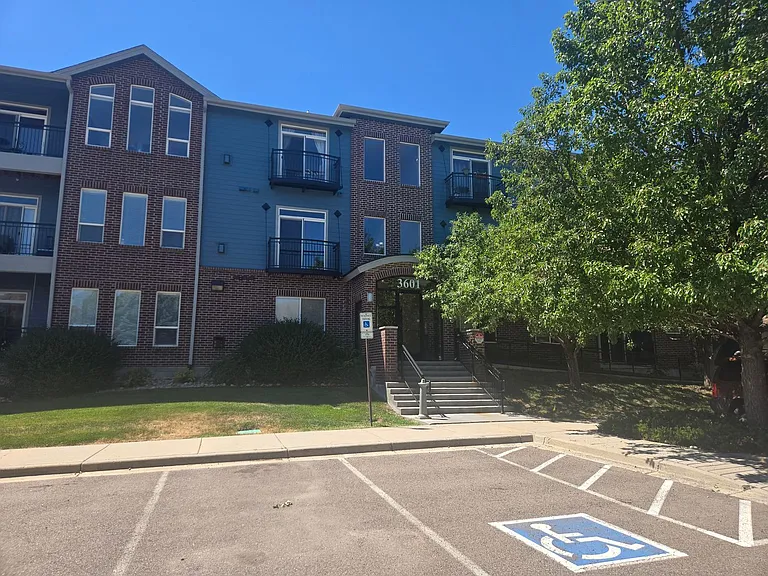 3601 E 103rd Cir #B13 — Photo 1