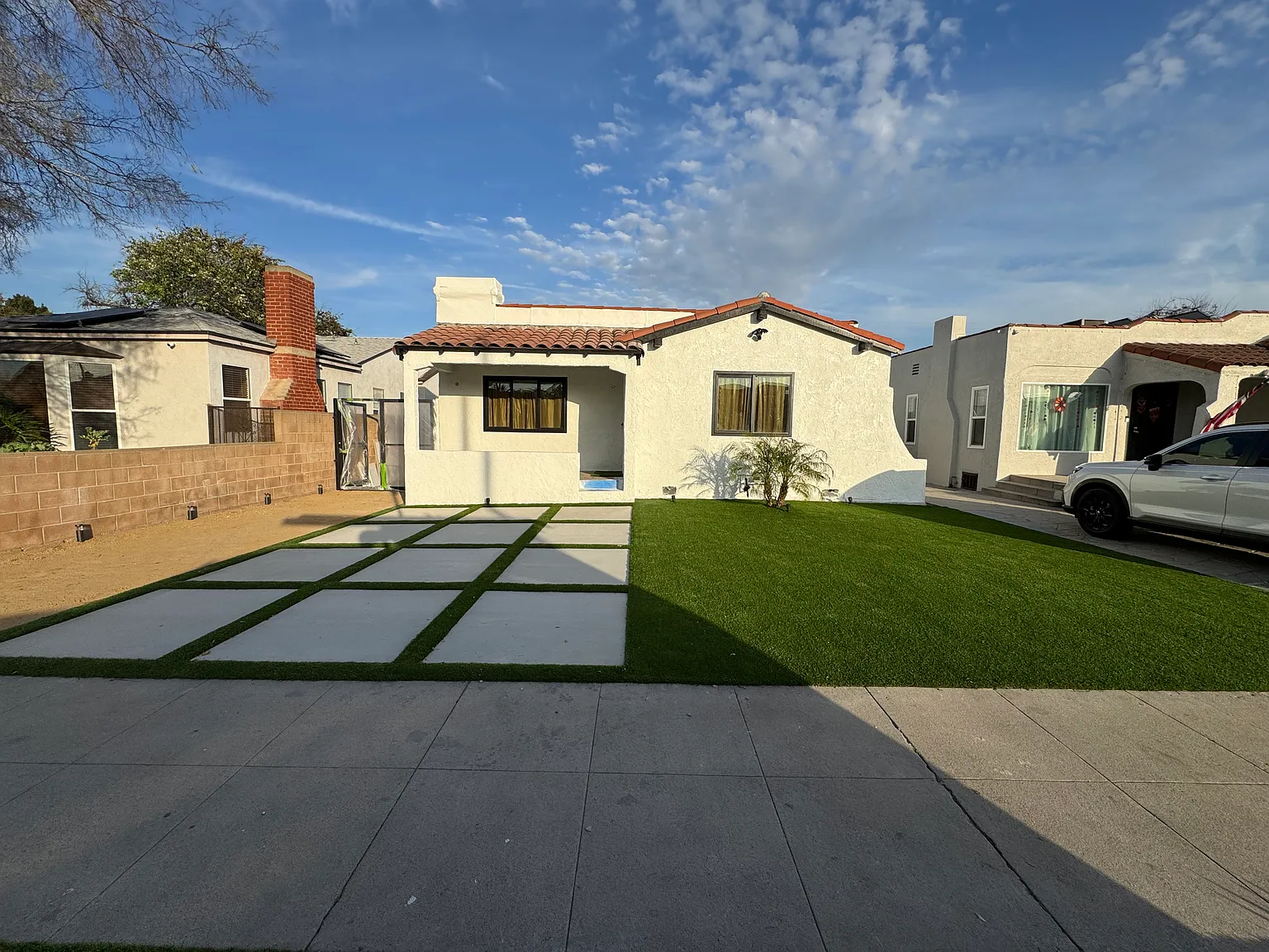6556 3rd Ave — Photo 2
