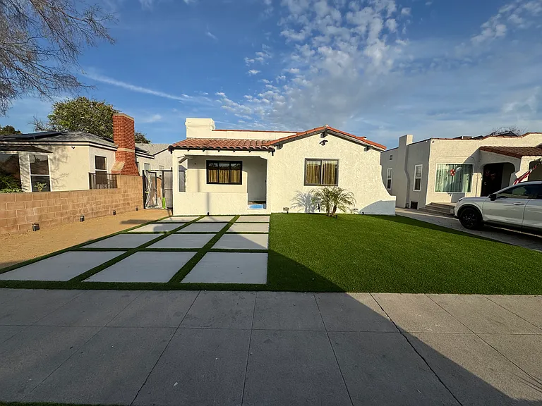6556 3rd Ave #B — Photo 24