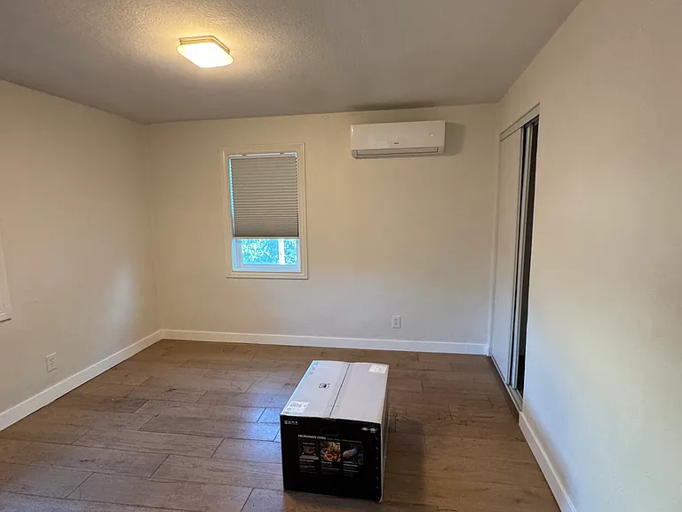 1911 Stagio Dr — Photo 10