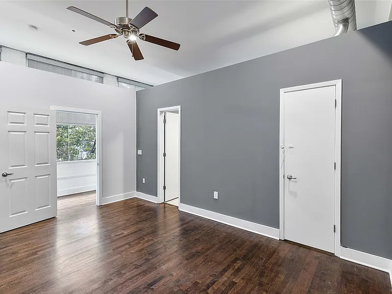 1312 Live Oak St #215 — Photo 16
