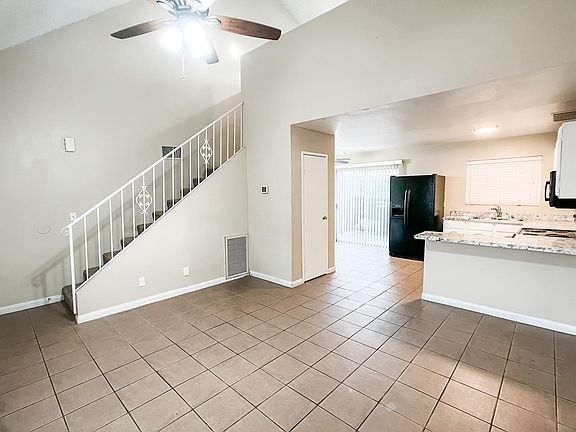 2nd image of 5216 Gray Ln APT D