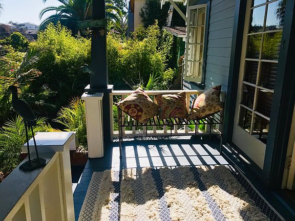 4th image of 1222 Cabrillo Ave