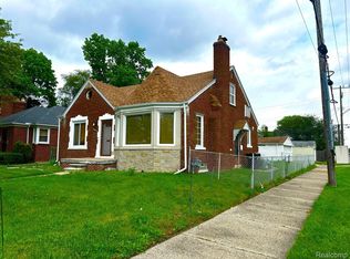 18900 Robson St, Detroit, MI 48235