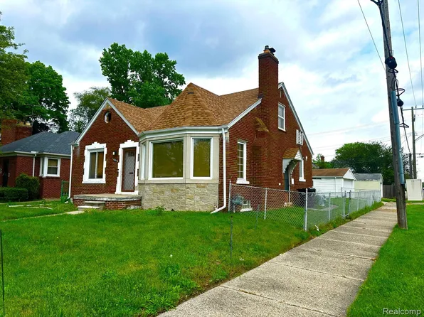 18900 Robson St, Detroit, MI 48235