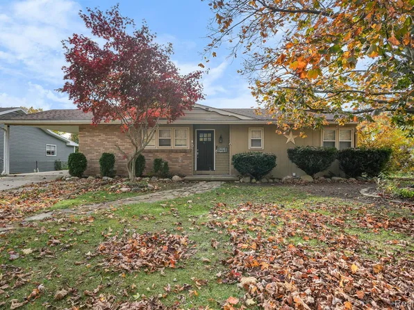 316 Engle St, Imlay City, MI 48444