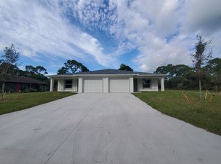 115 Flint St #B, Sebastian, FL 32958