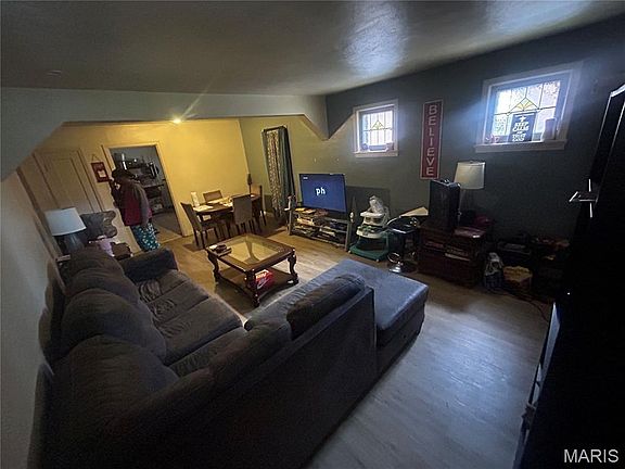 2nd image of 7027 Dawson Pl
