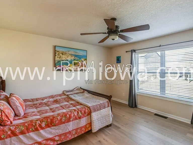 3316 NW 14th St — Photo 9