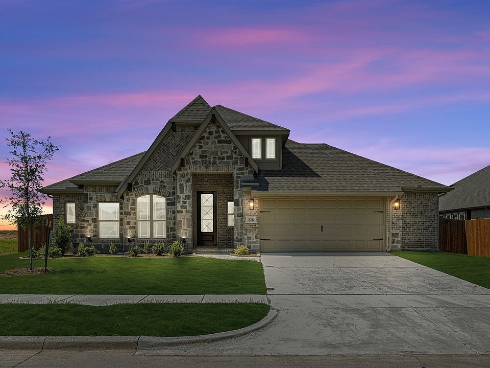 1st image of 228 Claywood Dr