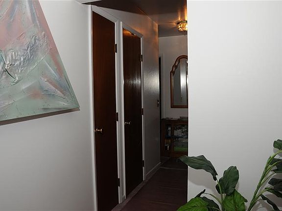 2nd image of 3057 Aquadale Ln