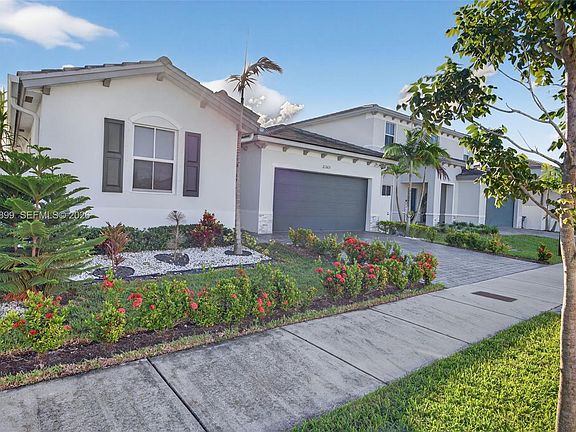 3rd image of 21363 SW 127th Ct