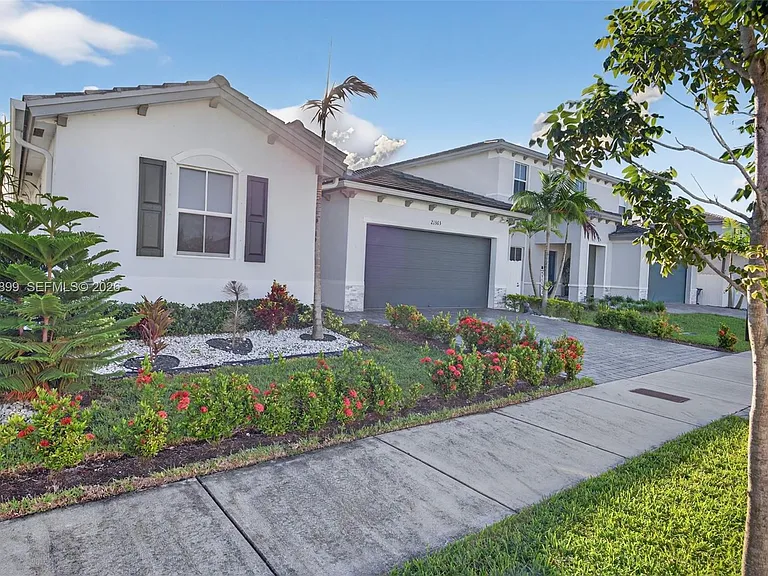 21363 SW 127th Ct — Photo 3