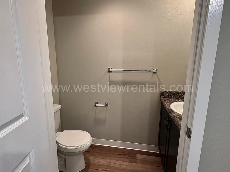 1010 Railroad Ave — Photo 101