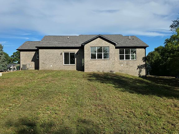 3rd image of 2265 Equestrian Trail Dr