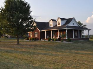 135 Ashley Ct, Lebanon, KY 40033
