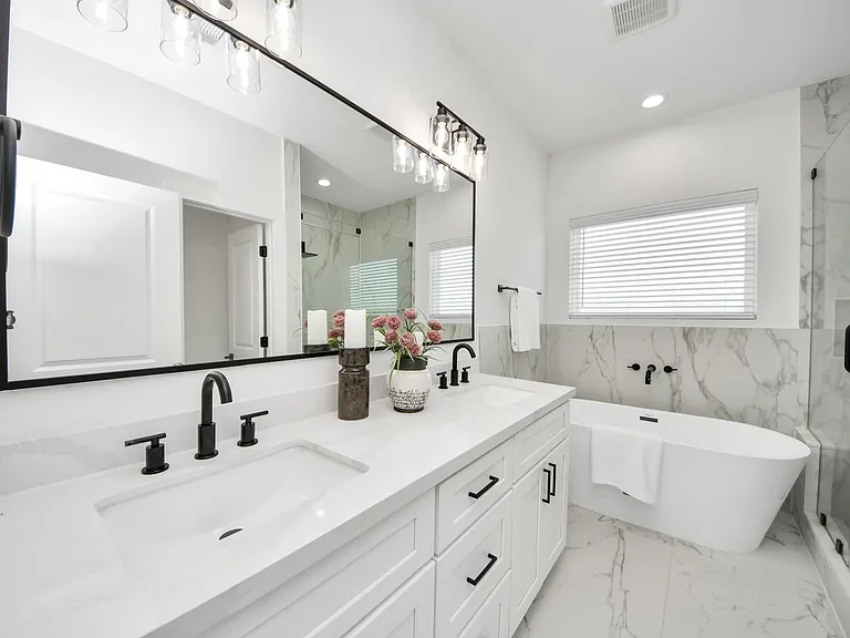7723 Hammerly Blvd #B — Photo 31