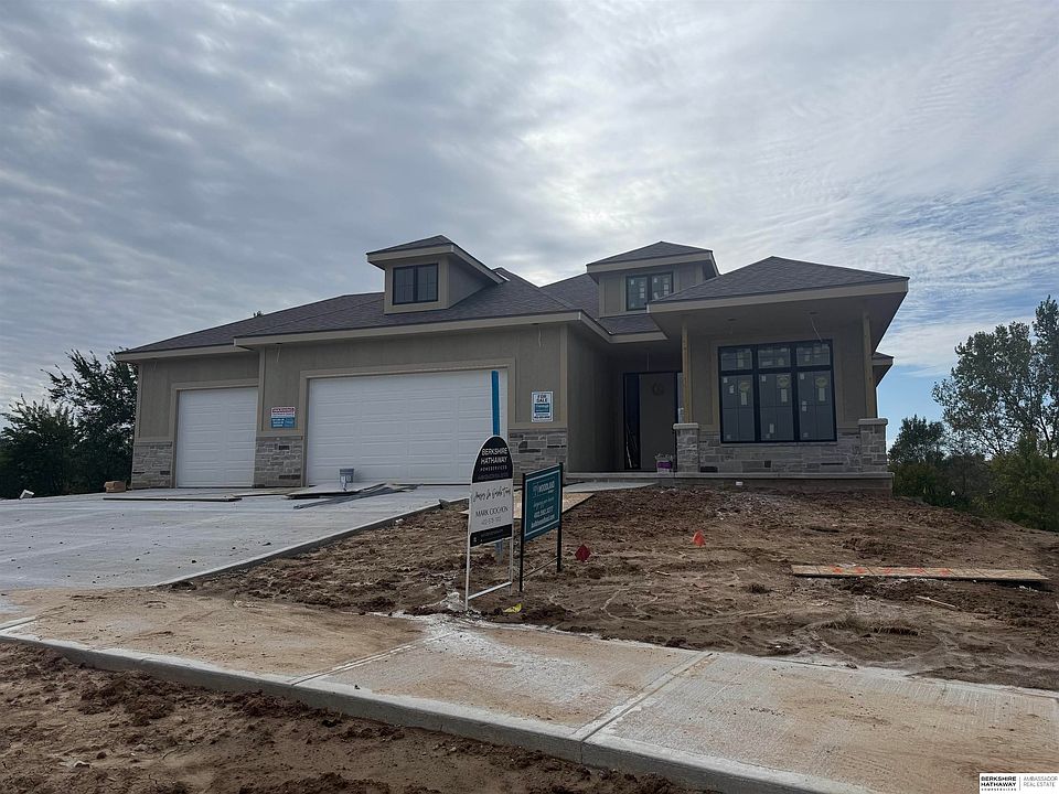 1st image of 11723 Cove Hollow Dr
