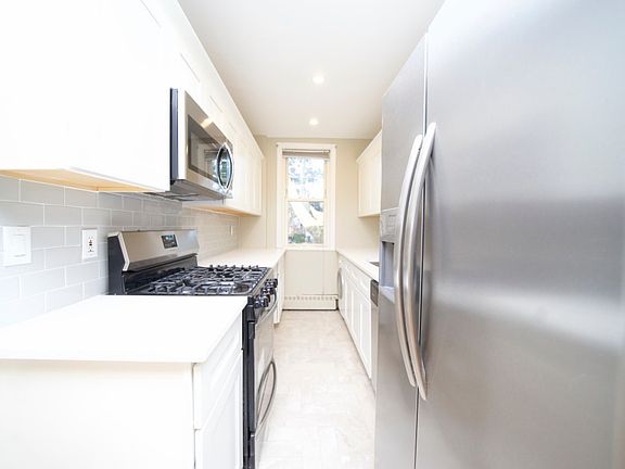 3rd image of 5810 Avenue T #167C