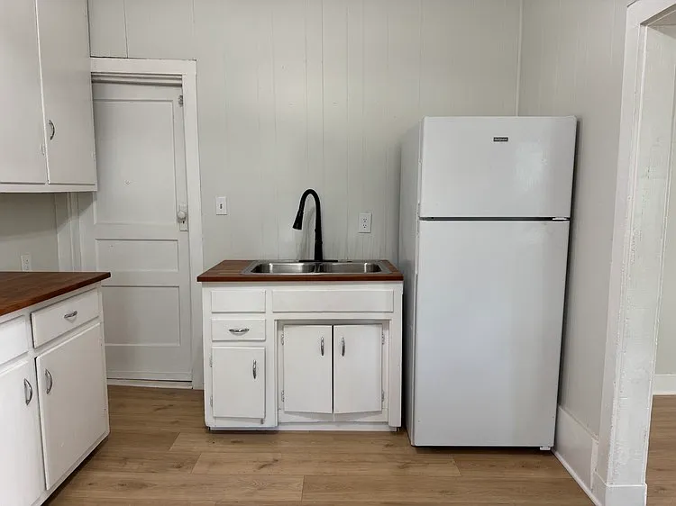 143 Morrison St — Photo 11