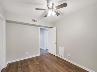 1320 Barak Ln #A, Bryan, TX 77802