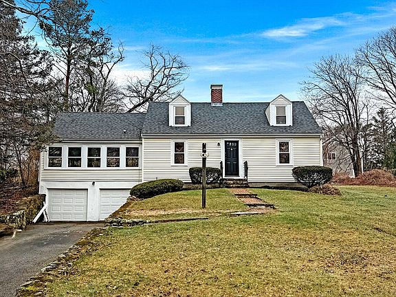 2nd image of 59 Greenfield Ln
