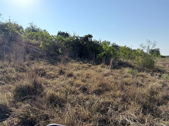 3rd image of TRACT N25 Private Road 2902