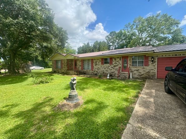 (undisclosed Address)