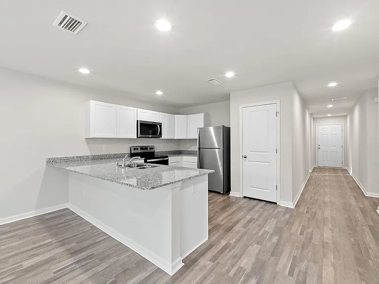 630 Whispering Creek Ave — Photo 18