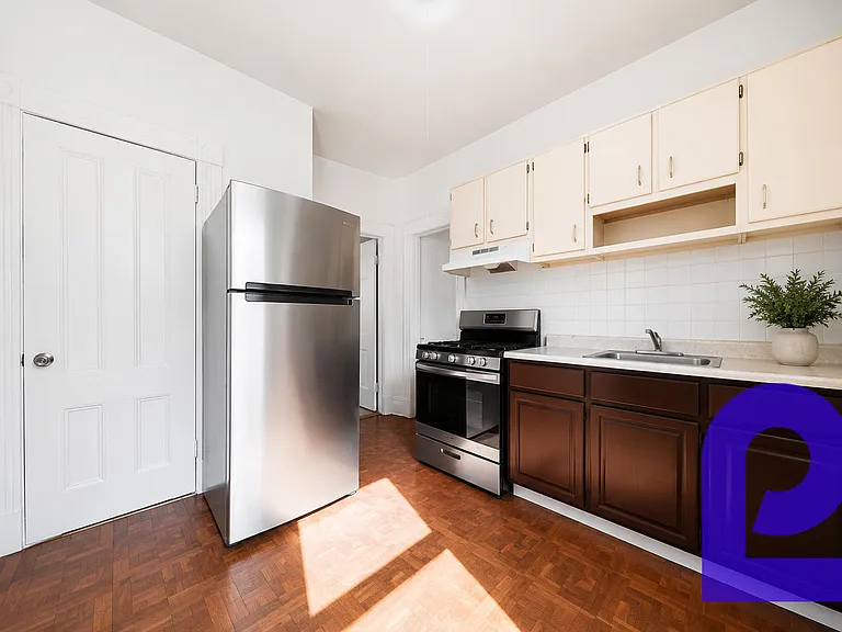 518 Wales Ave #6 — Photo 5