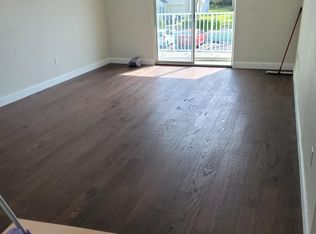 464 N Paula Dr APT 203, Dunedin, FL 34698